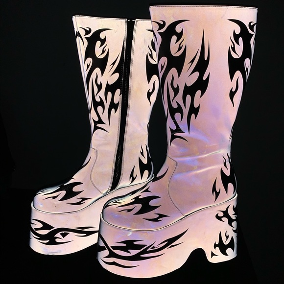Dolls Kill Shoes - Sz10 Dolls Kill lighting boots reflective platform